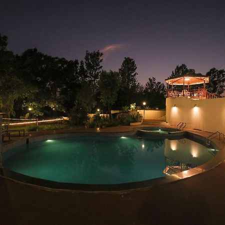 Arcus Villa - Swimming Pool/Ac/Luxurious Mahābaleshwar Dış mekan fotoğraf