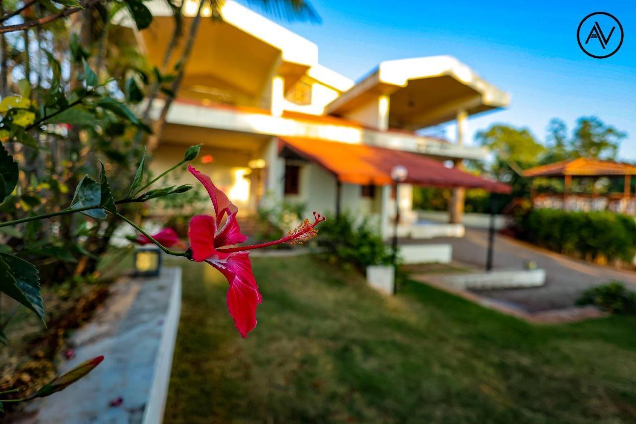 Arcus Villa - Swimming Pool/Ac/Luxurious Mahābaleshwar Dış mekan fotoğraf